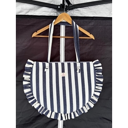 Bolso Artesanal Estilo Marinero - Rayas con Volantes - Imagen 1