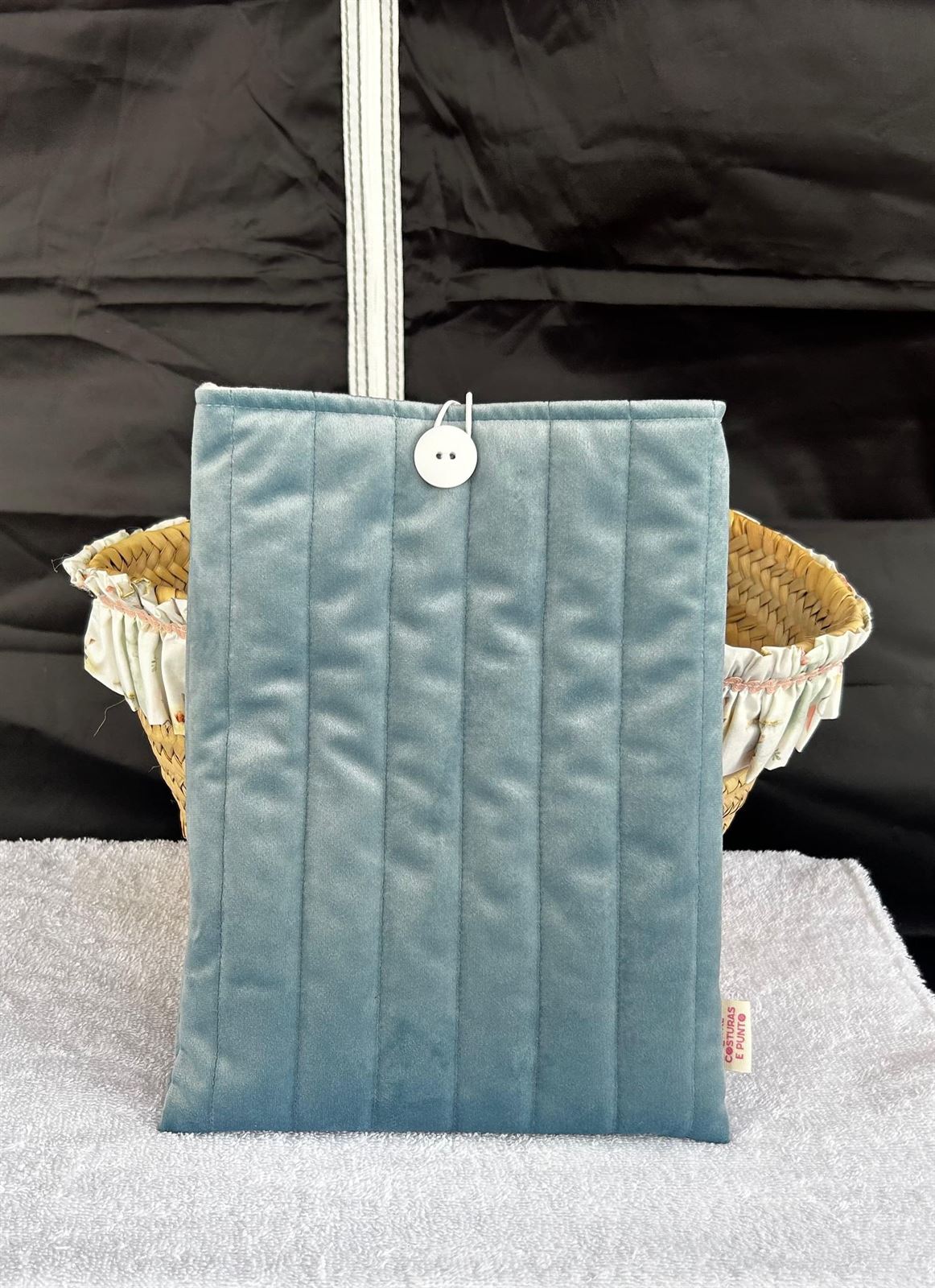 Funda Acolchada para Libros y eBooks – Colección Artesanal - Imagen 1