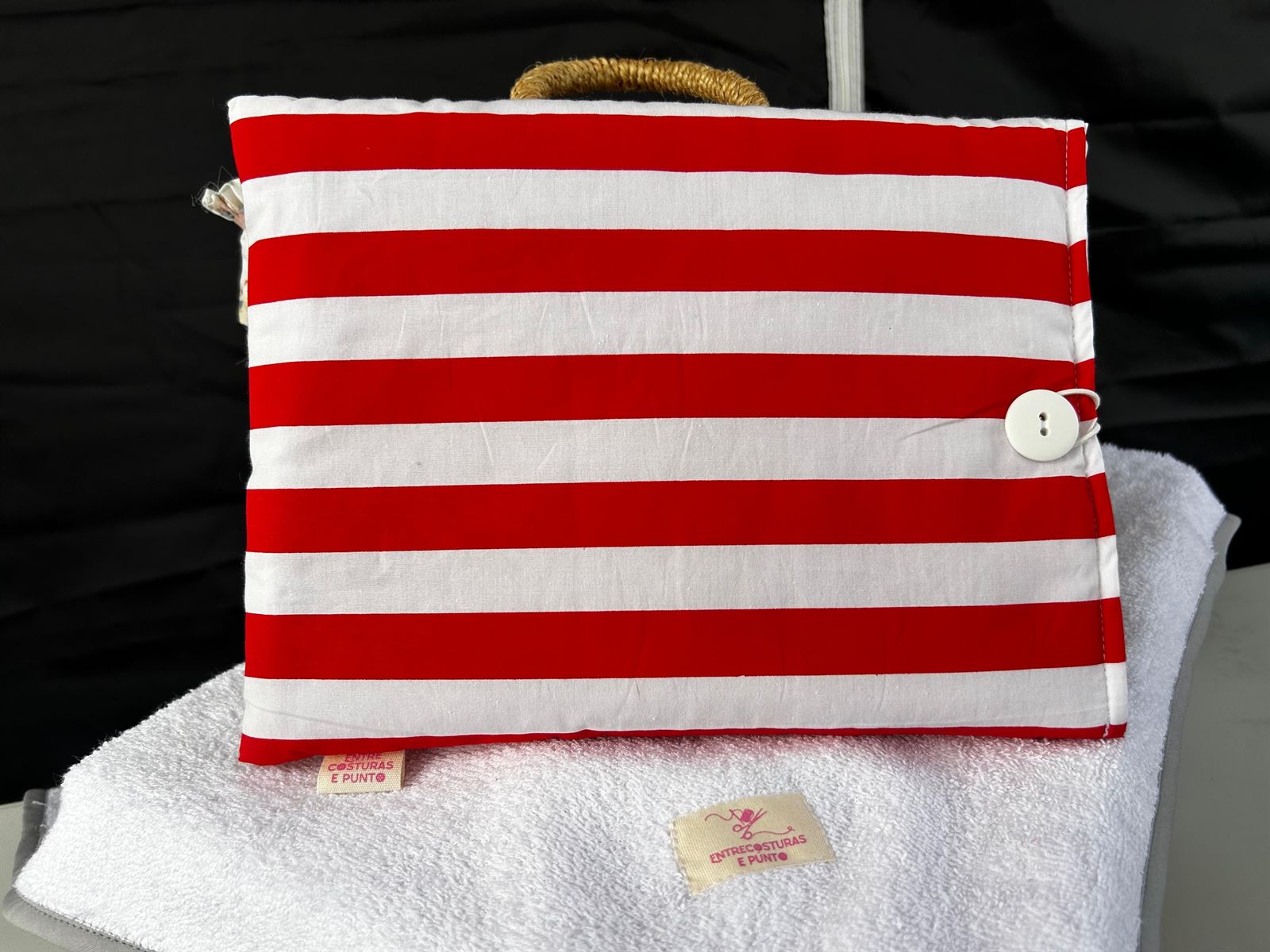 Funda Acolchada para Libros y Ebooks - Rayas Rojas y Blancas - Imagen 1
