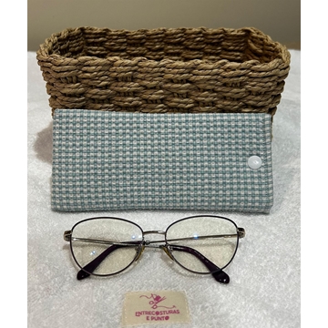 Funda de Gafas Artesanal – Cuadros Vichy Verde Agua - Imagen 1