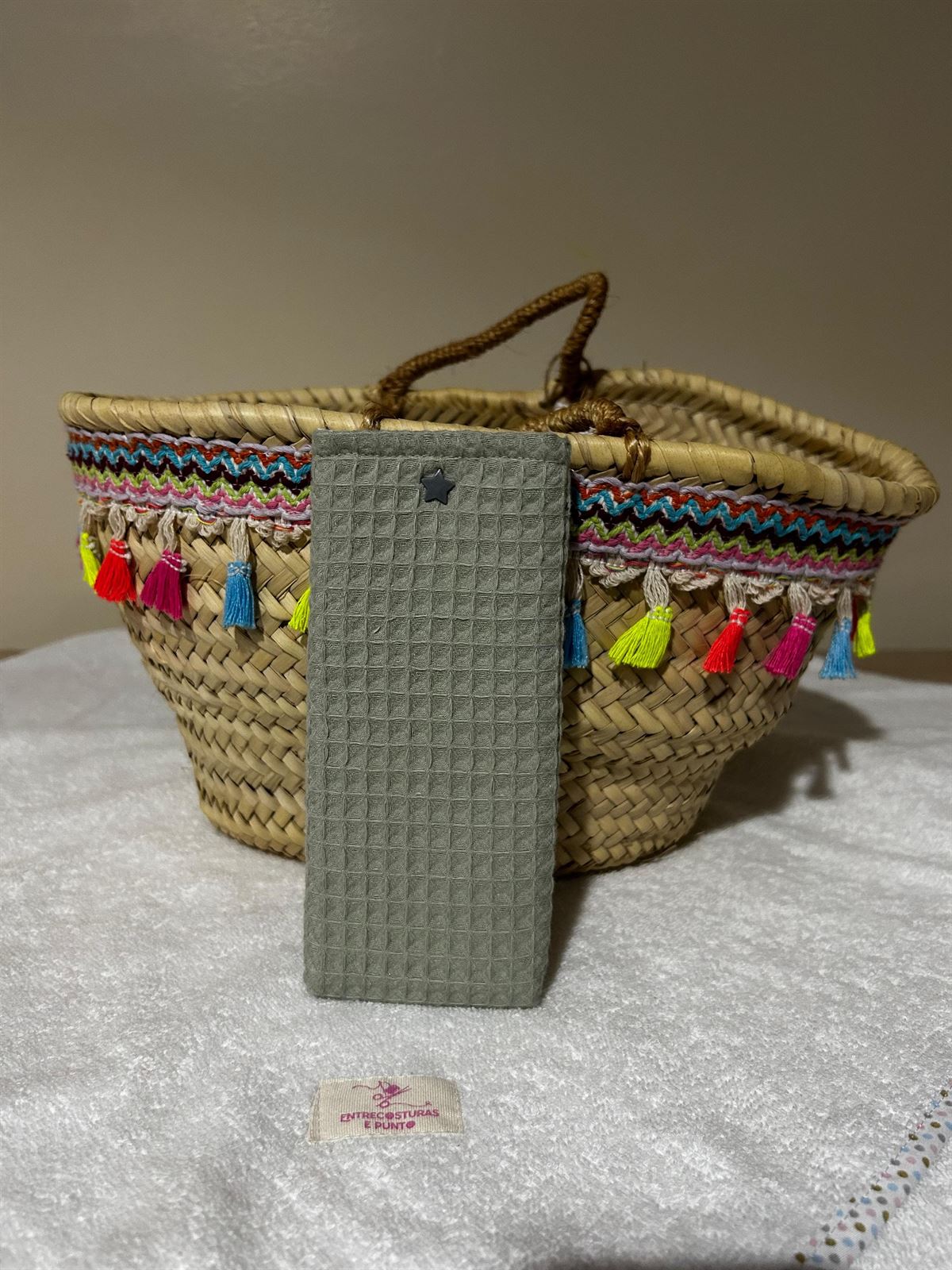 Funda de Gafas Artesanal – Tejido Waffle Verde Oliva - Imagen 1