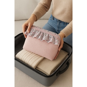 Neceser Rosa con Volante Floral – Hecho a Mano - Imagen 2