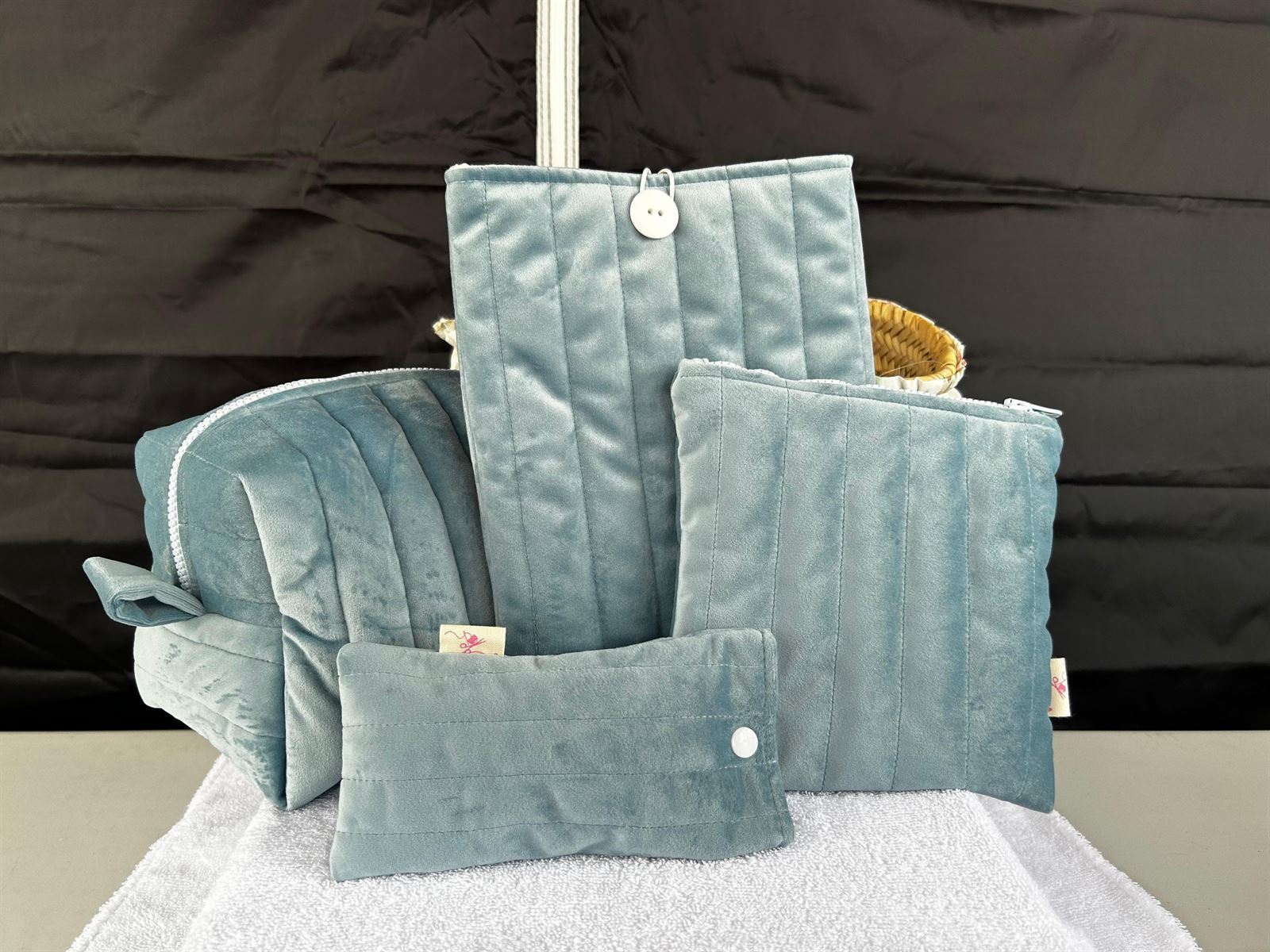 Pack Regalo "Elegancia Azul" – Accesorios de Terciopelo Artesanales - Imagen 1