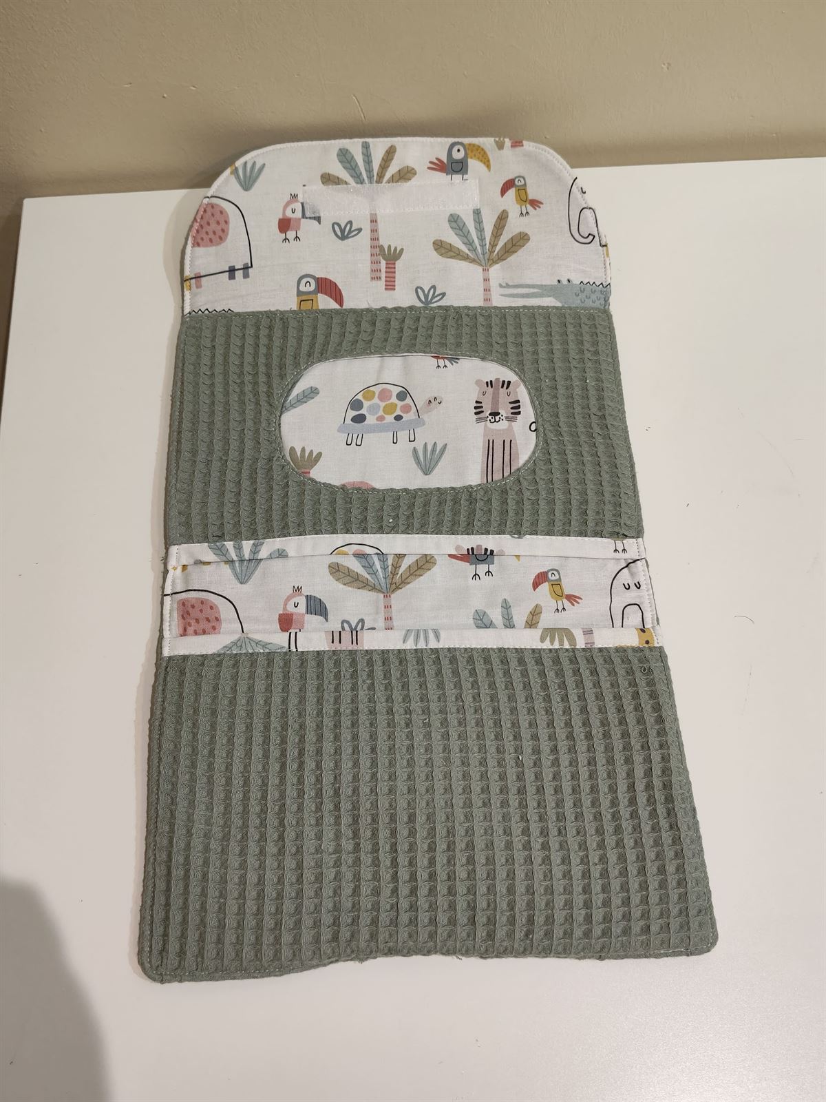 PORTA PAÑALES Y TOALLITAS BEBE - Imagen 1